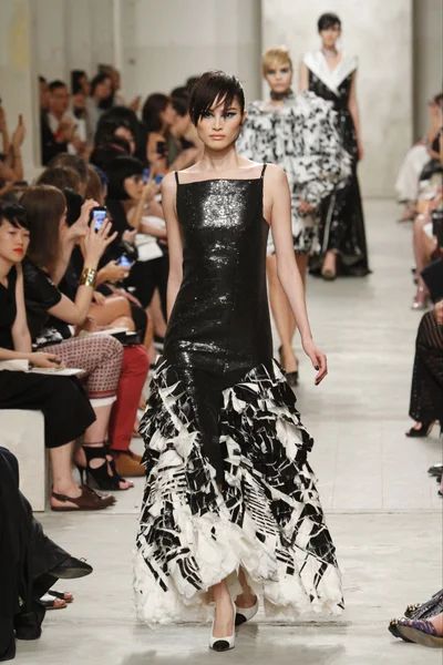Look 74